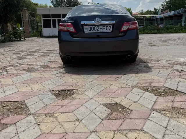 Toyota Camry 2011