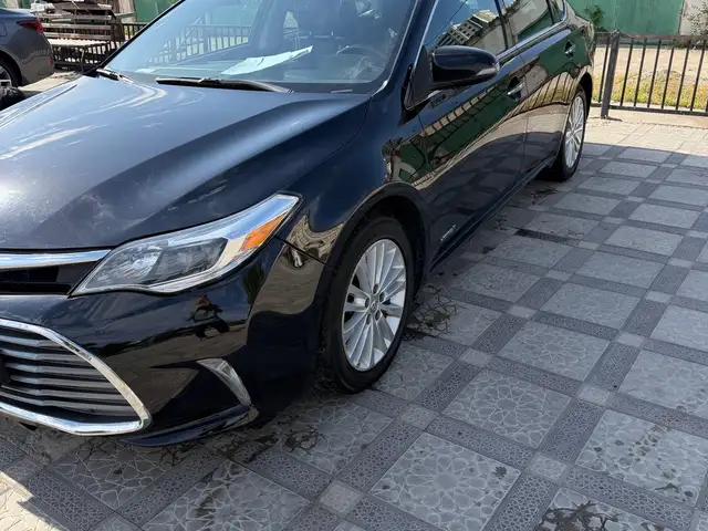 Toyota Avalon 2015