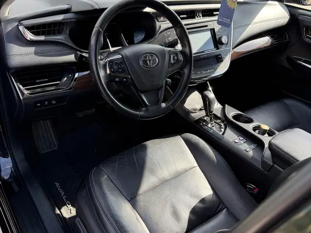 Toyota Avalon 2015