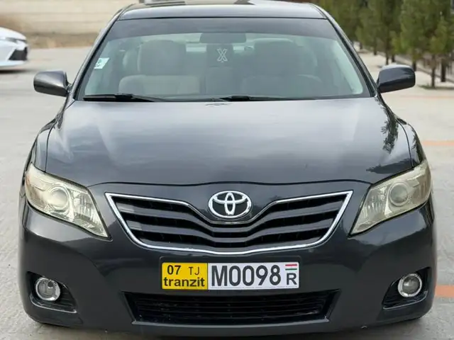 Toyota Camry 2010