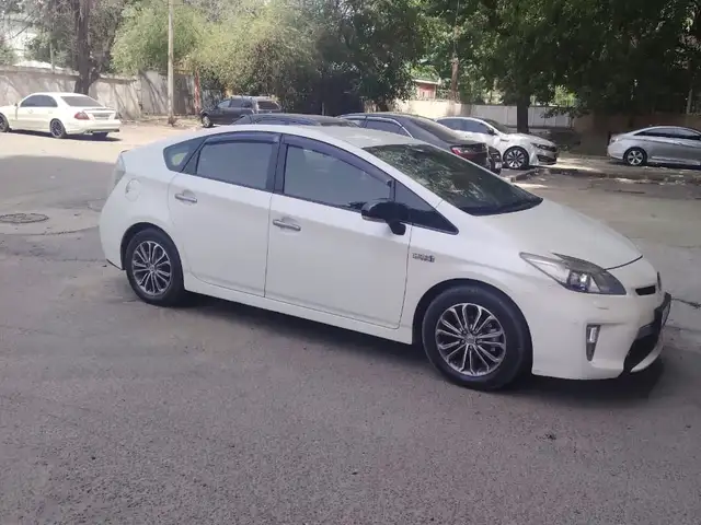 Toyota Prius 2014