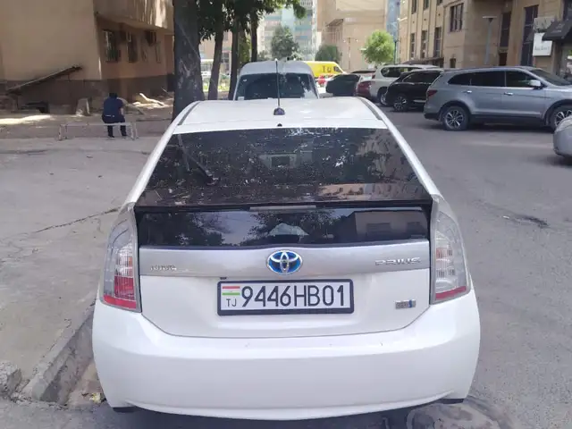 Toyota Prius 2014