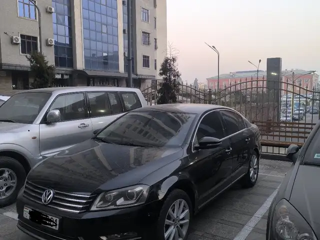 Volkswagen Passat 2011
