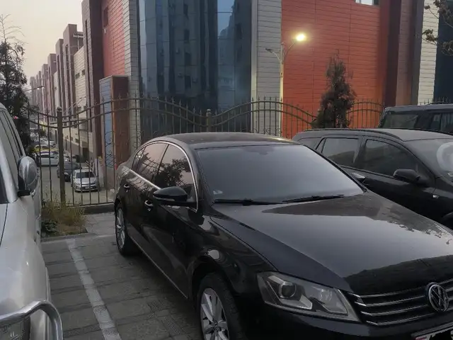 Volkswagen Passat 2011