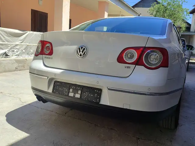 Volkswagen Passat 2010