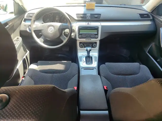Volkswagen Passat 2010