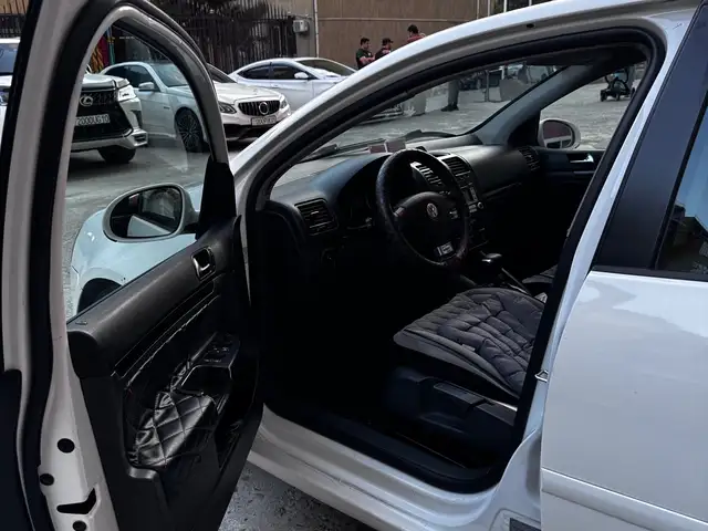 Volkswagen Golf 2009