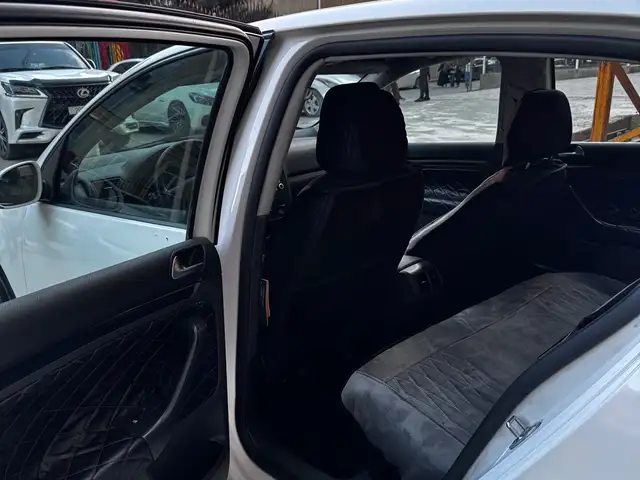 Volkswagen Golf 2009