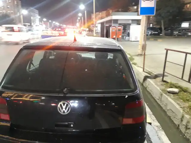 Volkswagen Golf 2002