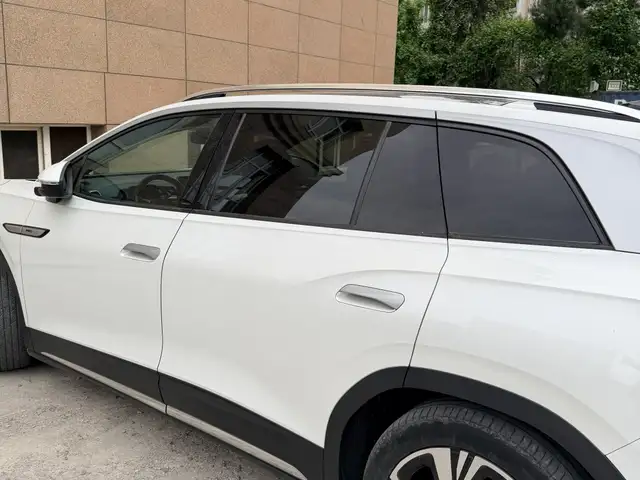 Volkswagen ID.6 2022