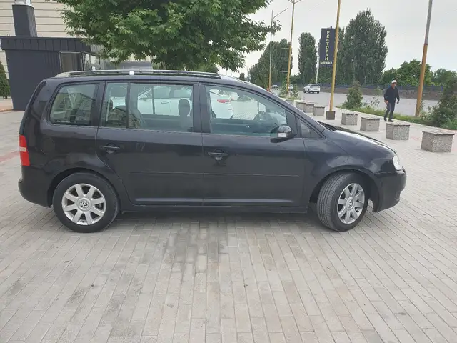 Volkswagen Touran 2005