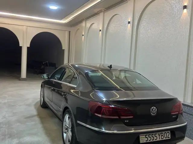 Volkswagen Passat 2013