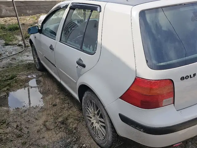 Volkswagen Golf 1999