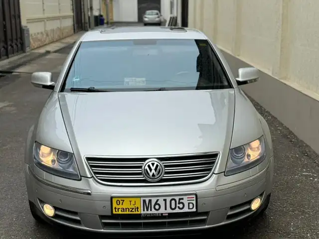 Volkswagen Phaeton 2003