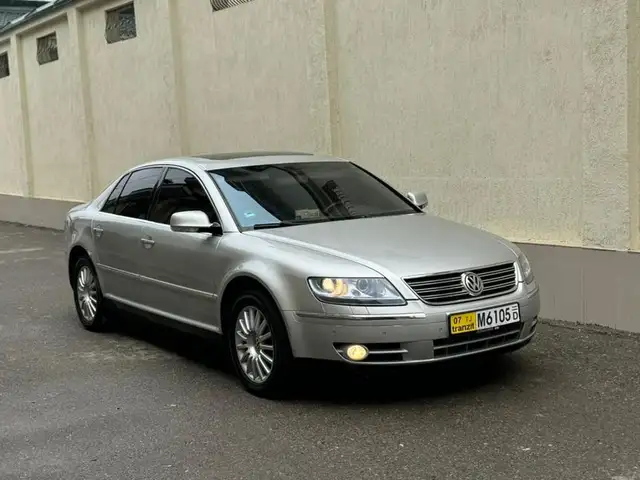 Volkswagen Phaeton 2003