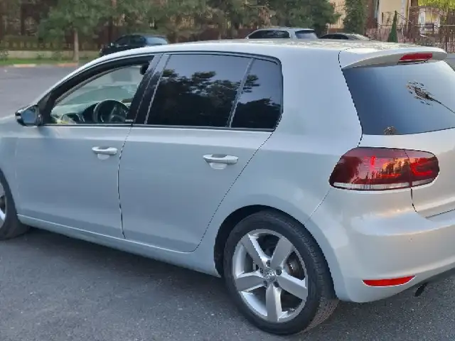 Volkswagen Golf 2012