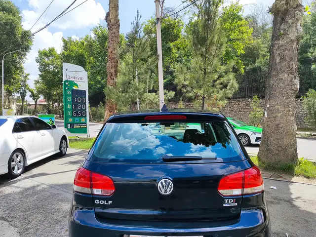 Volkswagen Golf 2011