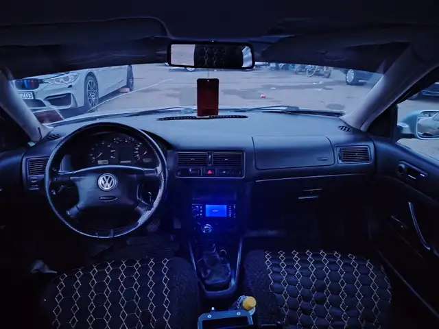 Volkswagen Golf 1999