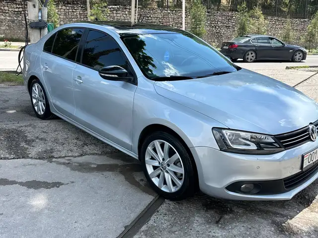 Volkswagen Jetta 2014