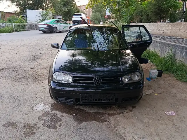Volkswagen Golf 1999