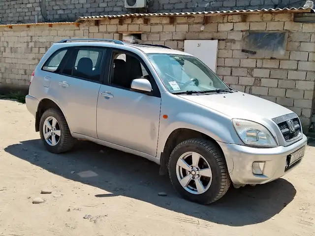 Volvo 240 2011