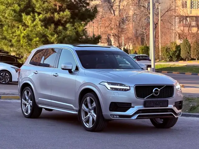 Volvo XC90 2020