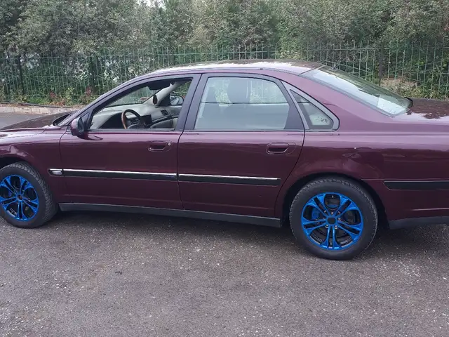 Volvo S80 1999