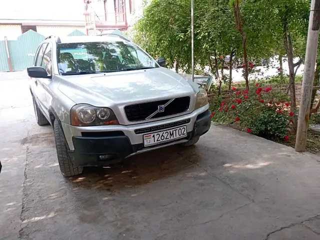 Volvo XC90 2005