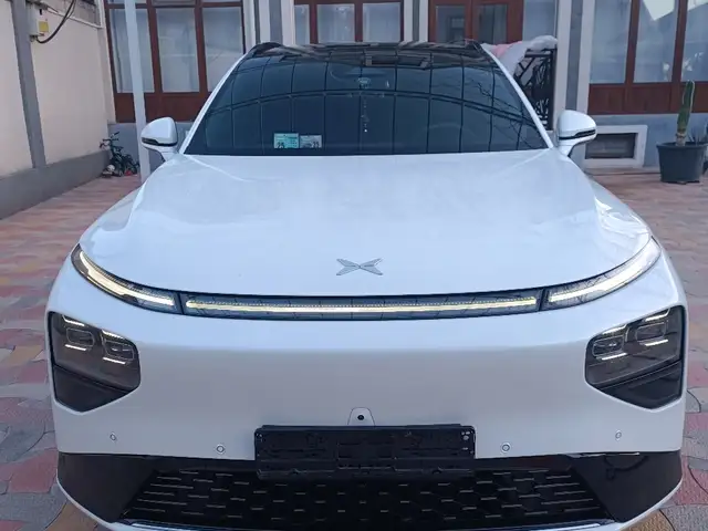 Xpeng G9 2023