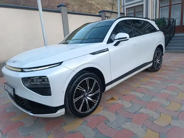 Xpeng G9 2023