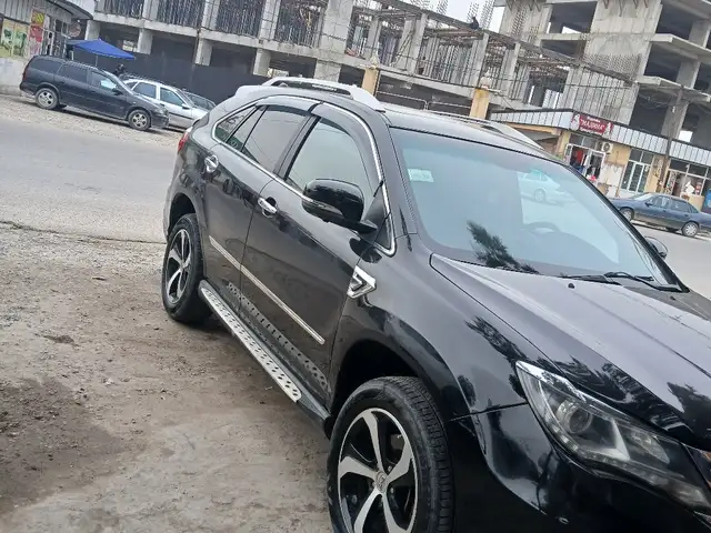 BYD S7 2015