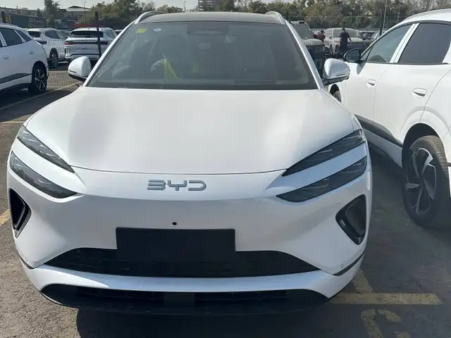 BYD Sea Lion 06 2025