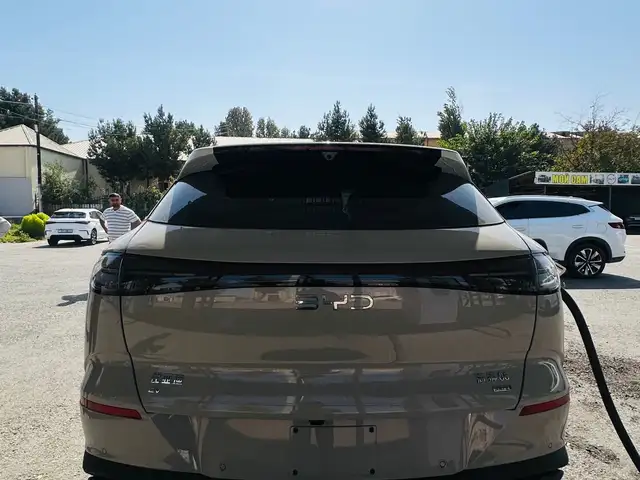 BYD Sea Lion 06 2025