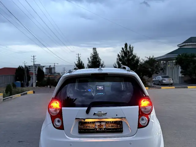 Chevrolet Spark 2014