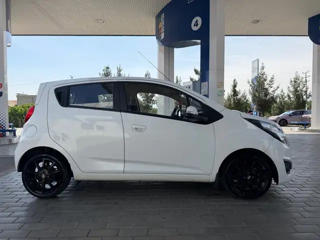 Chevrolet Spark 2015