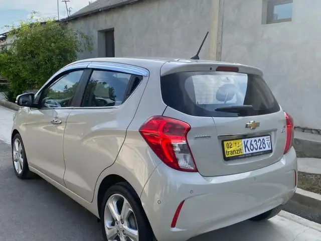 Chevrolet Spark 2015