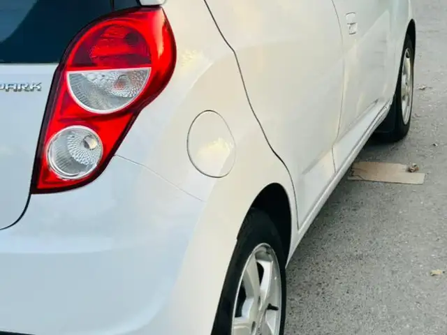 Chevrolet Spark 2015