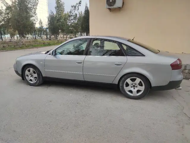 Audi A6 2000