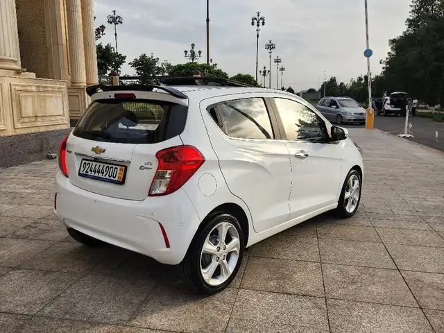 Chevrolet Spark 2015