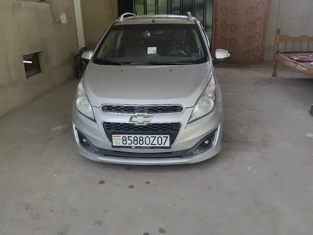 Chevrolet Spark 2015