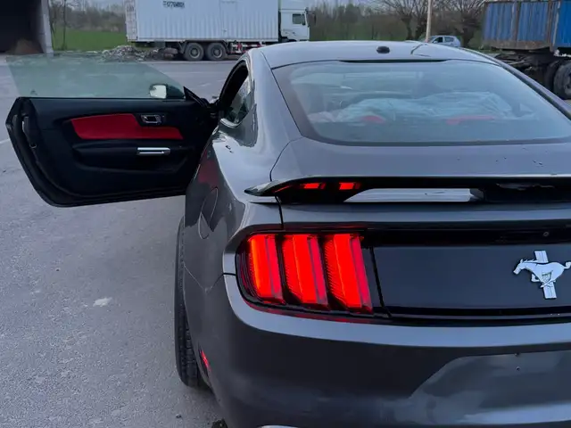Ford Mustang 2017