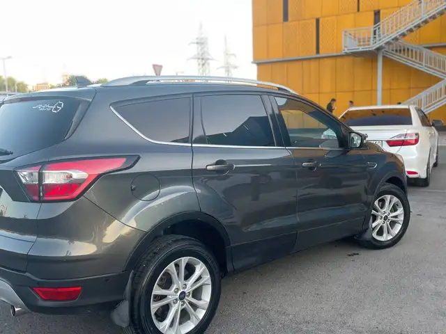 Ford Kuga 2019