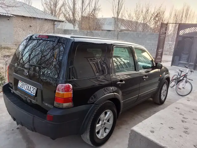 Ford Maverick 2004