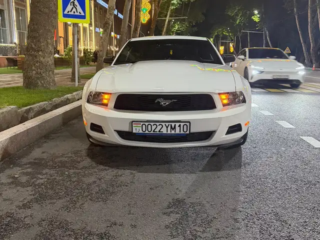 Ford Mustang 2011