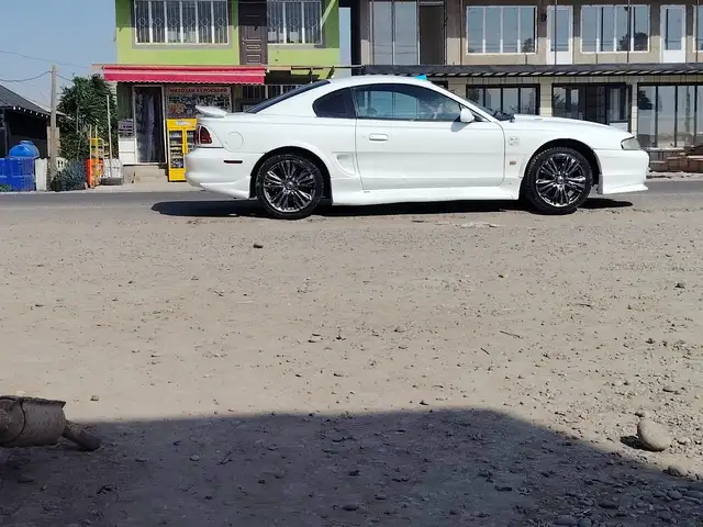 Ford Mustang 1998