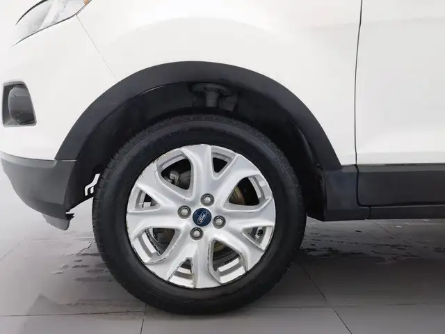 Ford Escort 2014