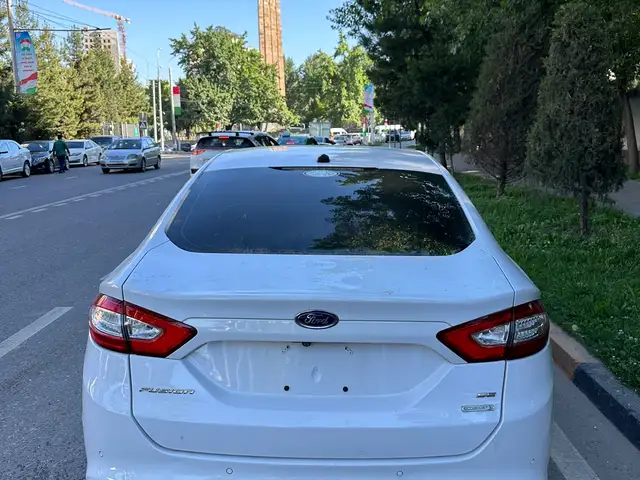 Ford Fusion 2016