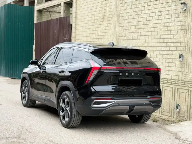 Geely Atlas Pro 2024