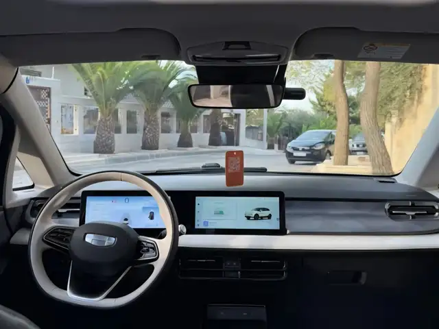 Geely Geometry E 2024
