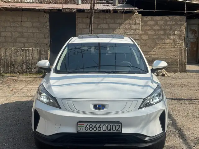 Geely Emgrand 2019